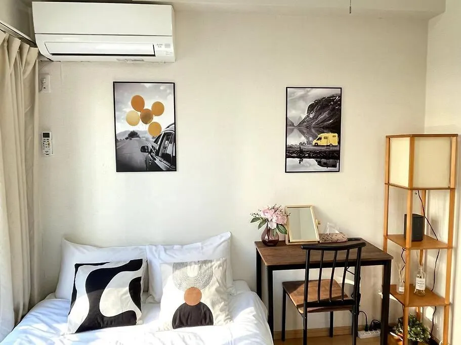 Comma House Takadanobaba 401 Apartment Tokyo Japan
